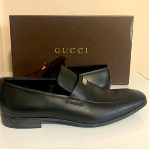 Vintage discontinued Men’s Gucci loafers, worn, size 10 1/2.